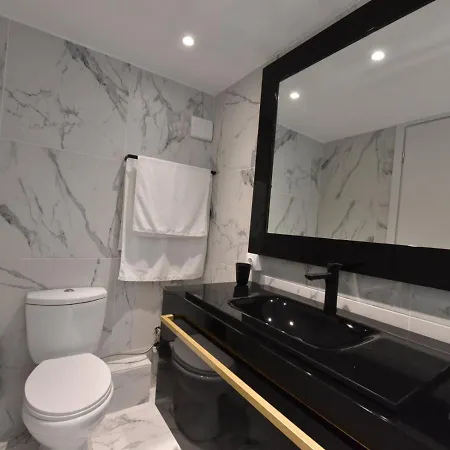 4 Elements Seaside Luxury By Rentalspro Services Halkidiki Apartamento Nea Moudania